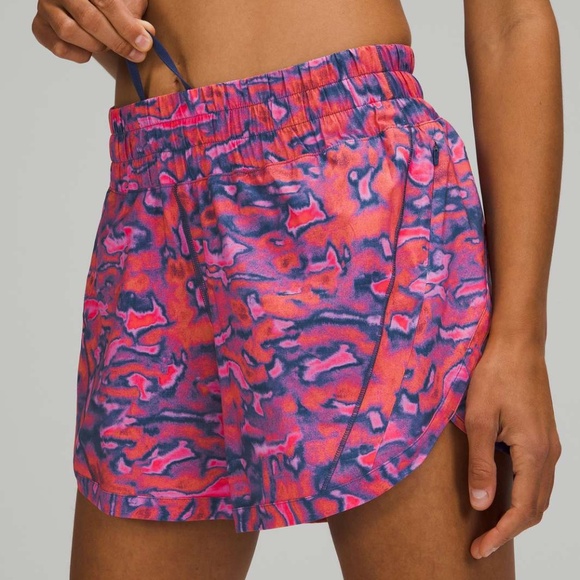 lululemon athletica Pants - Lululemon Tracker Mid-Rise Shorts 14